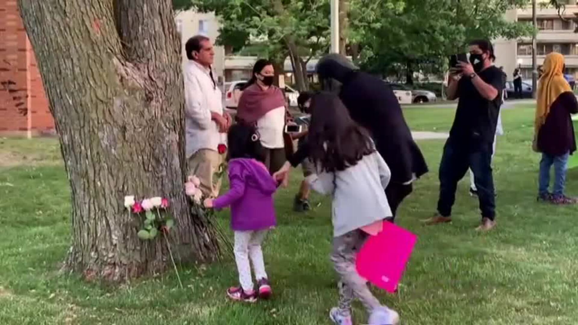 Manifestación en Canadá en apoyo a la familia musulmana canadiense atropellada en un crimen de odio