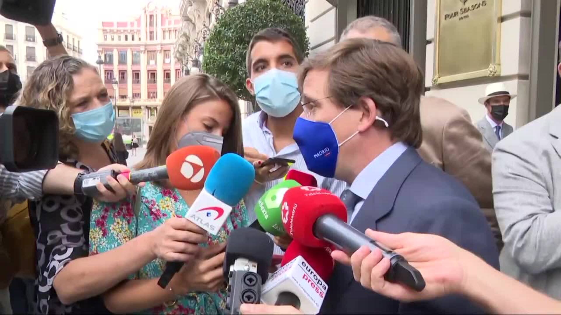 Almeida asegura que &quot;el problema no es la subida del SMI&quot; y sí &quot;la política económica&quot;