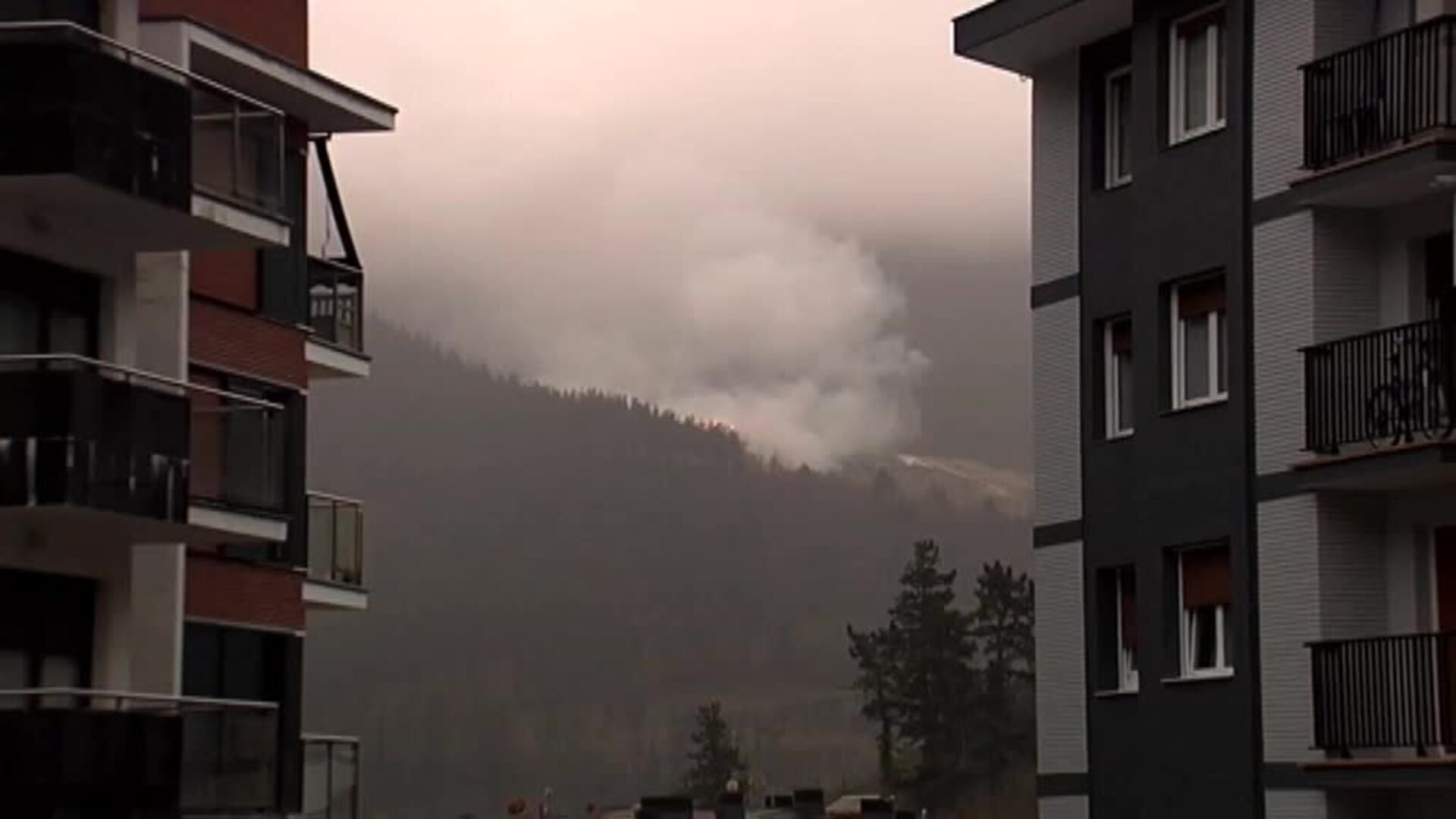 Detectan patículas altamente tóxicas por el fuego en el vertedero de Zaldivar