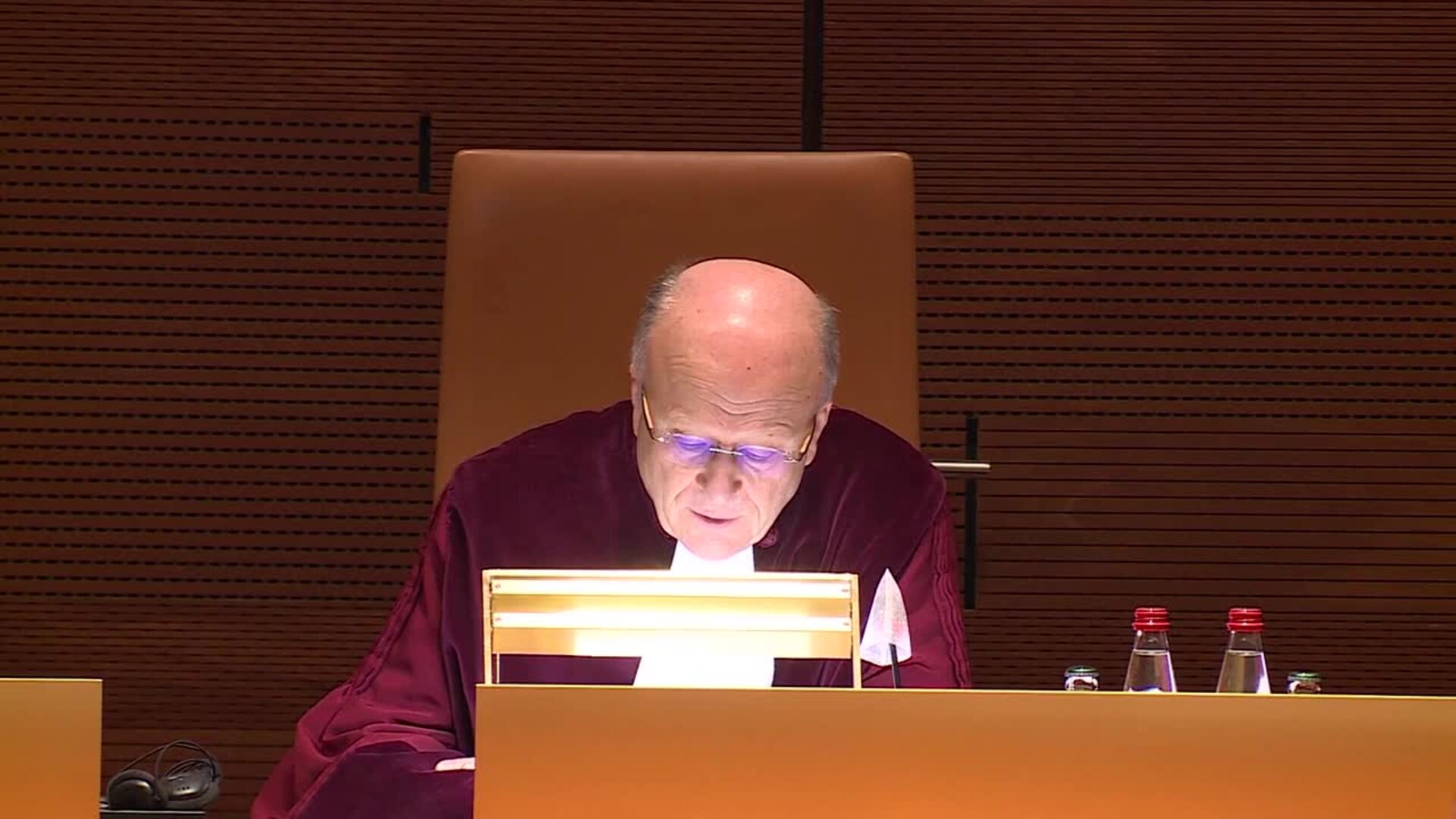 El TUE ve ilegal la ley española que niega el paro a empleadas del hogar