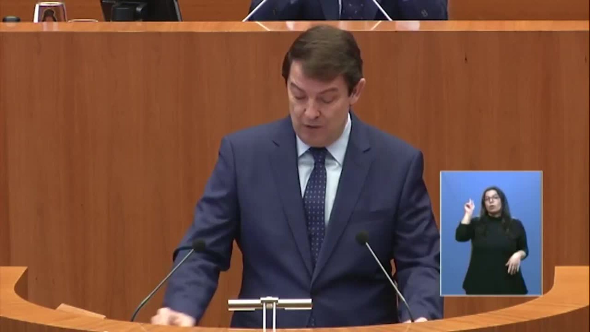 Mañueco, investido presidente de CyL con el único apoyo de Vox y el &#039;no&#039; del resto de grupos