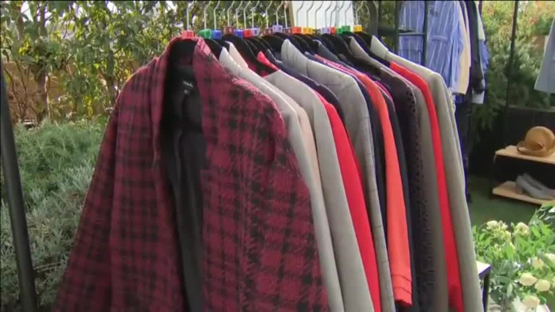 Meghan Markle estrena su primera colección de moda