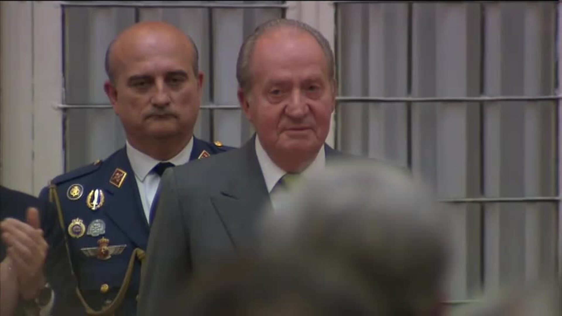 Juan Carlos I se interesa por una posible regularización con Hacienda