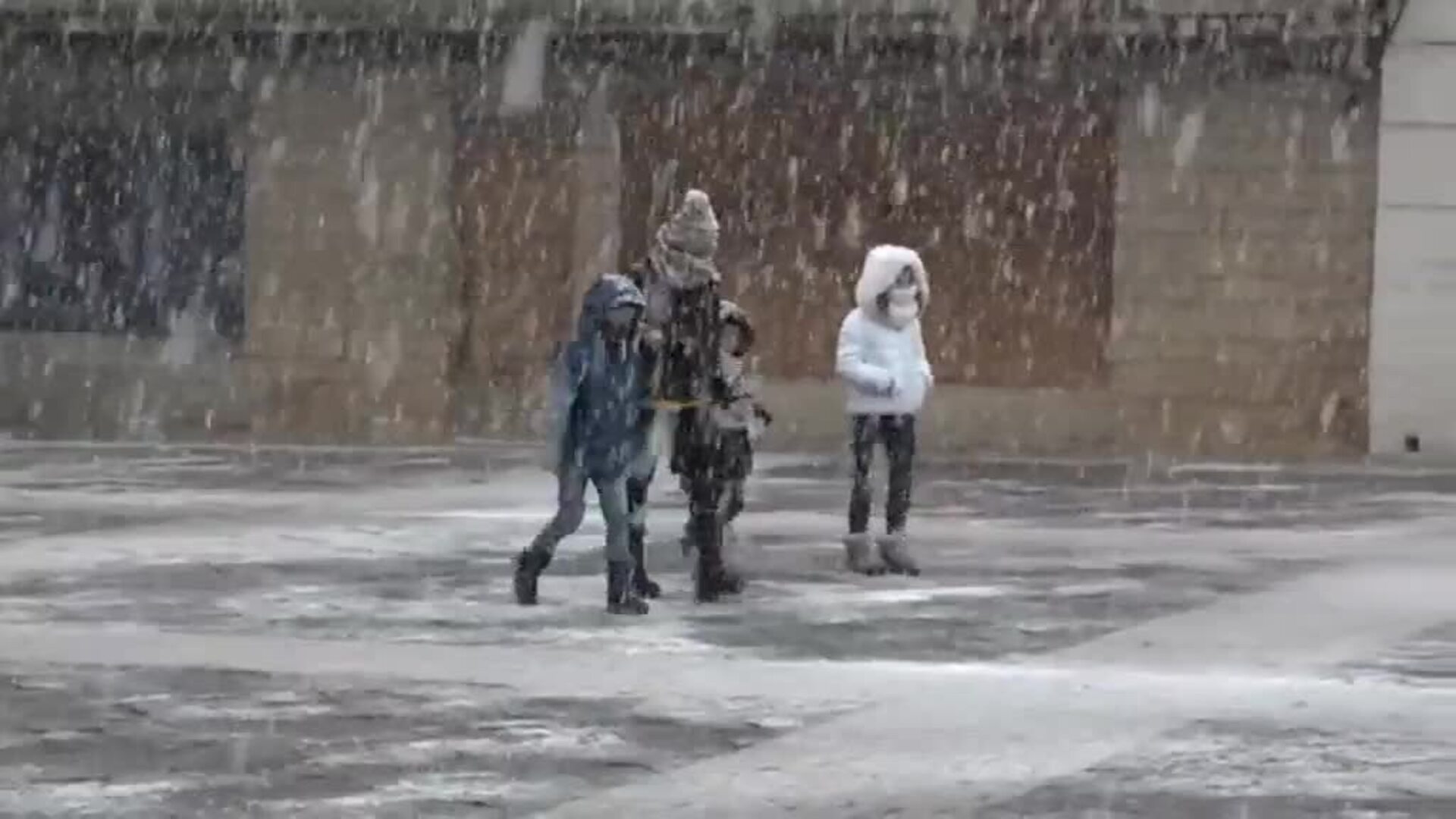 La lluvia y la nieve, protagonistas del día en casi toda la península