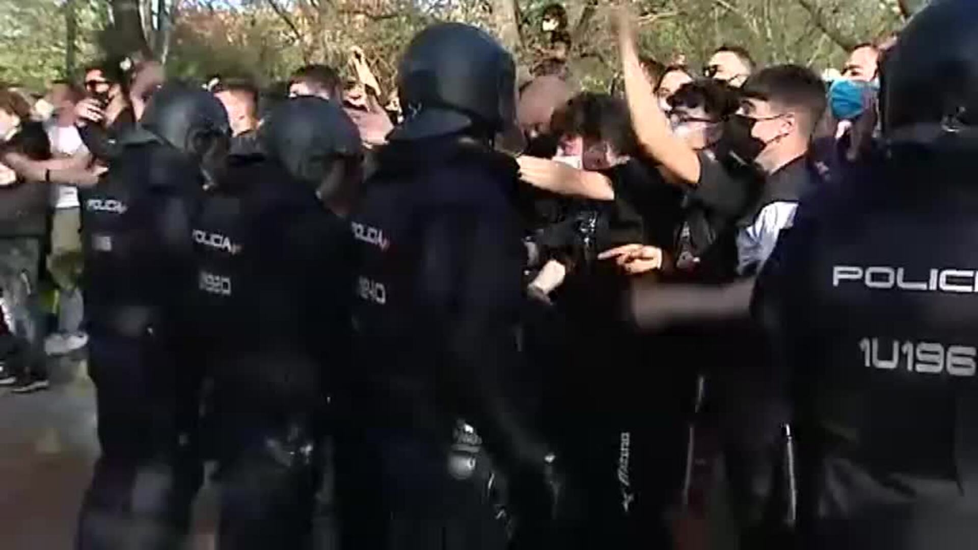 Vox enciende la mecha en Vallecas con la presentación de su candidatura electoral