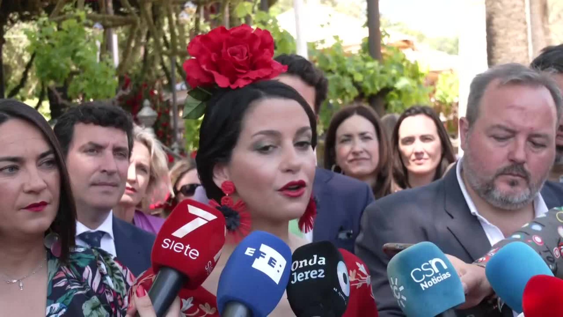 Arrimadas: &quot;Para seguir poniendo a Andalucía por delante&quot; hay que &quot;reeditar el gobierno del cambio&quot;