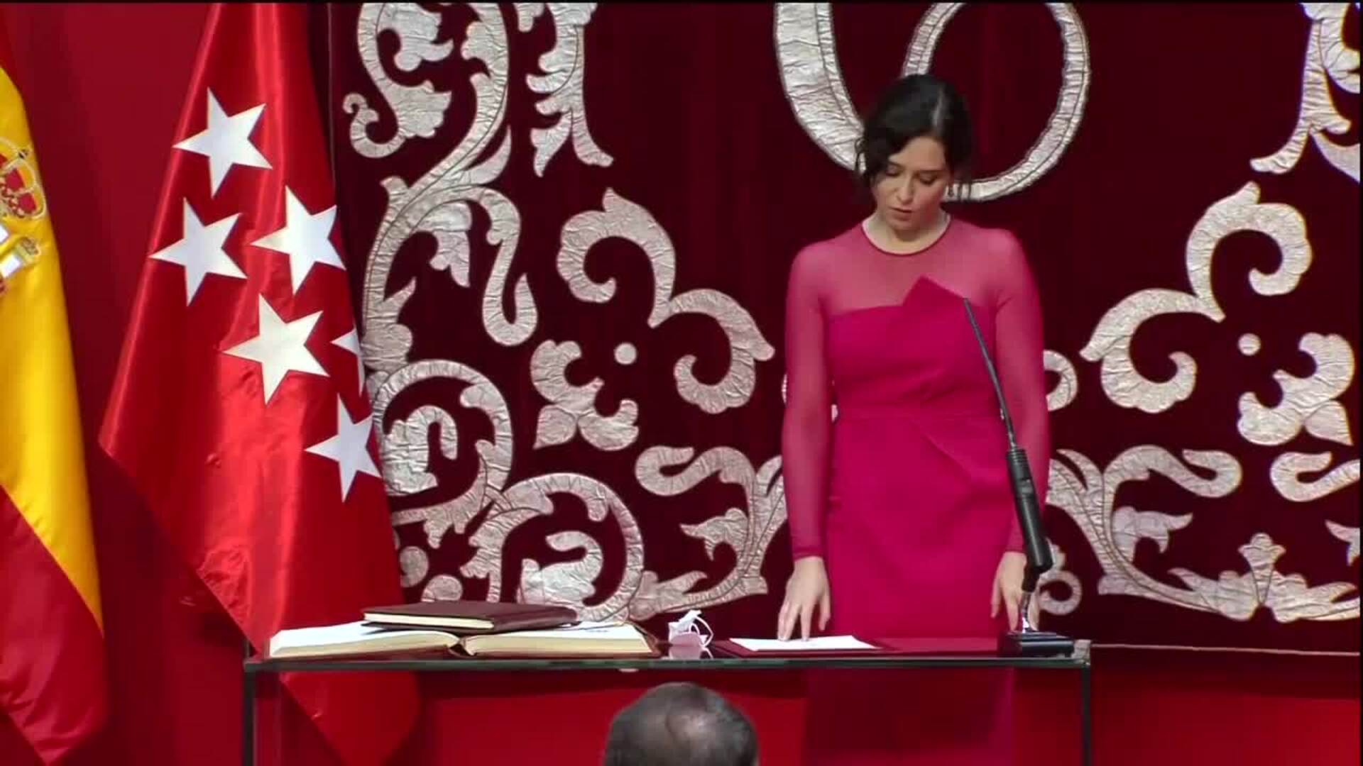 Ayuso toma posesión como presidenta de la CAM