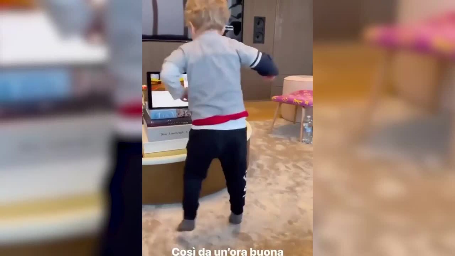 Chiara Ferragni comienza el fin de semana bailando con su hijo