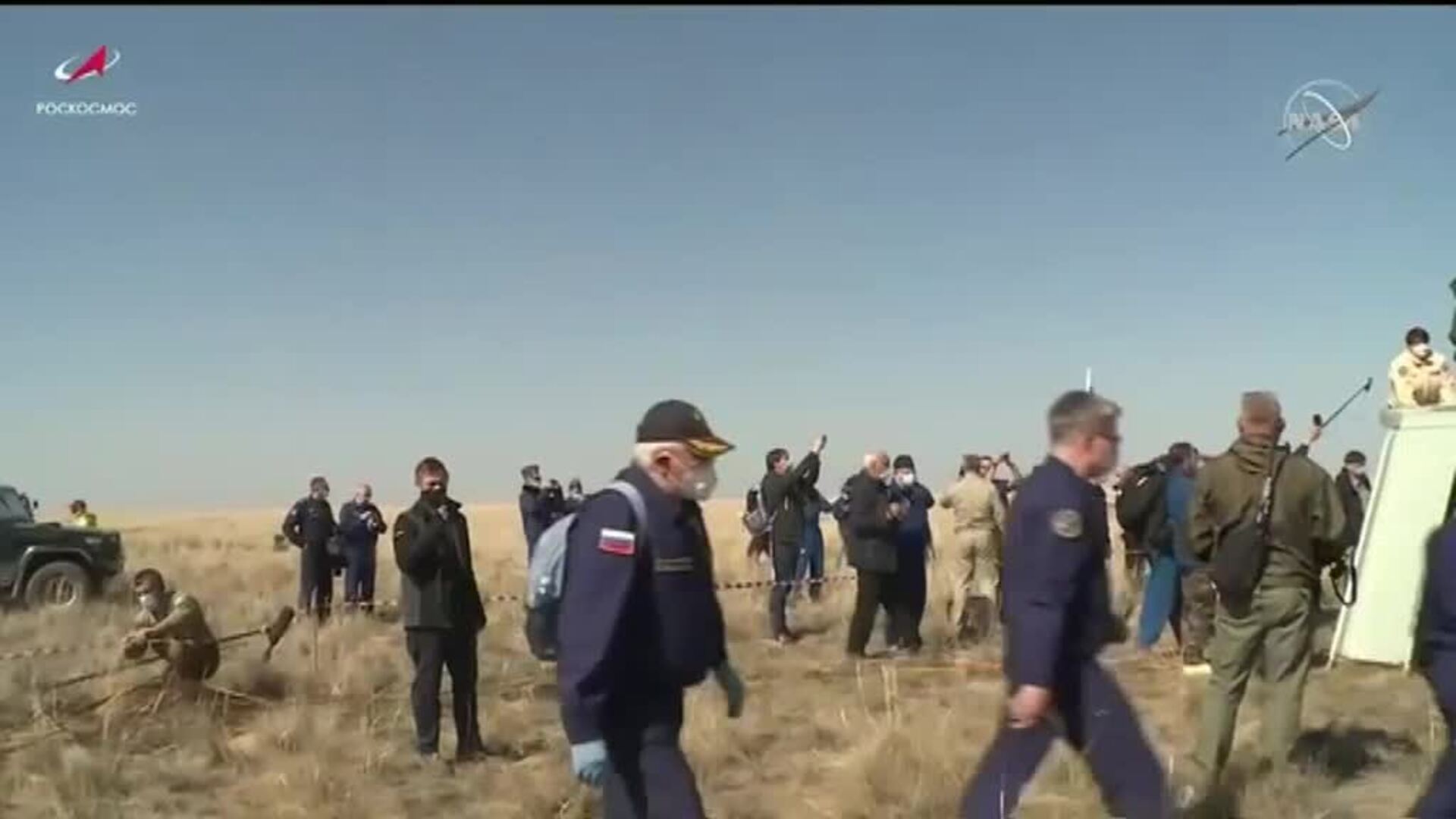 La nave rusa Soyuz MS-17 aterriza con éxito en Kazajistán con tres astronautas a bordo