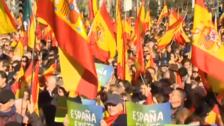 Centenares de manifestantes piden en Sevilla que se  detenga a Quim Torra