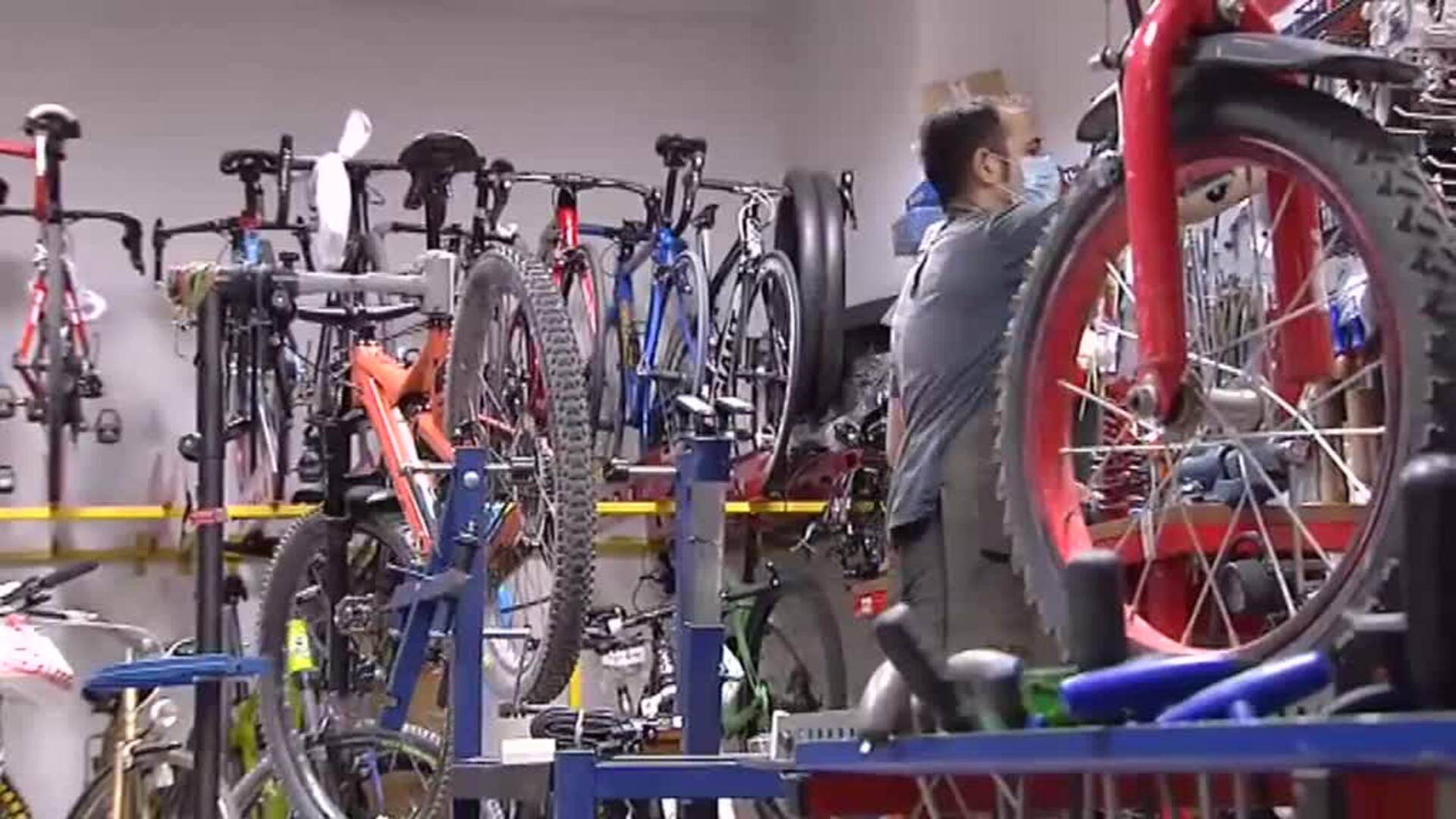 La desescalada fomenta el uso de vehículos eléctricos en las ciudades