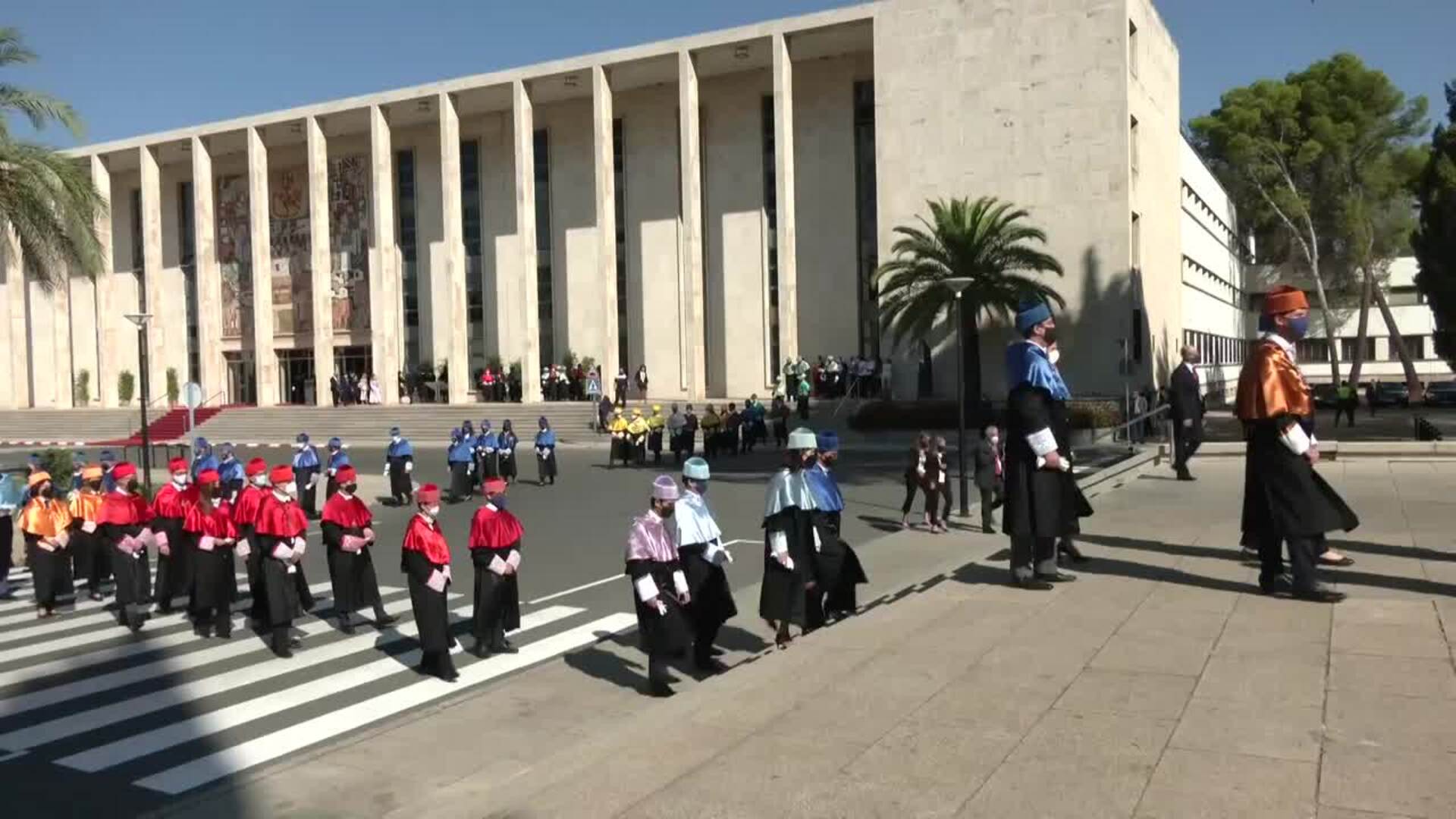 Rey inaugura curso académico de las Universidades en Córdoba y Moreno destaca papel en recuperación