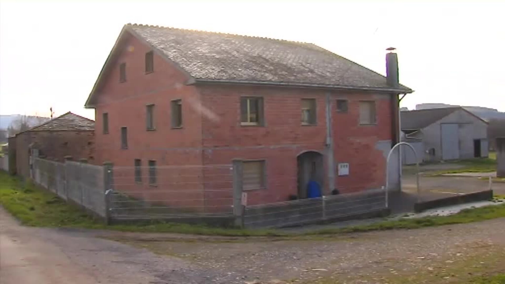 Un hombre mata a su pareja antes de suicidarse en Lugo