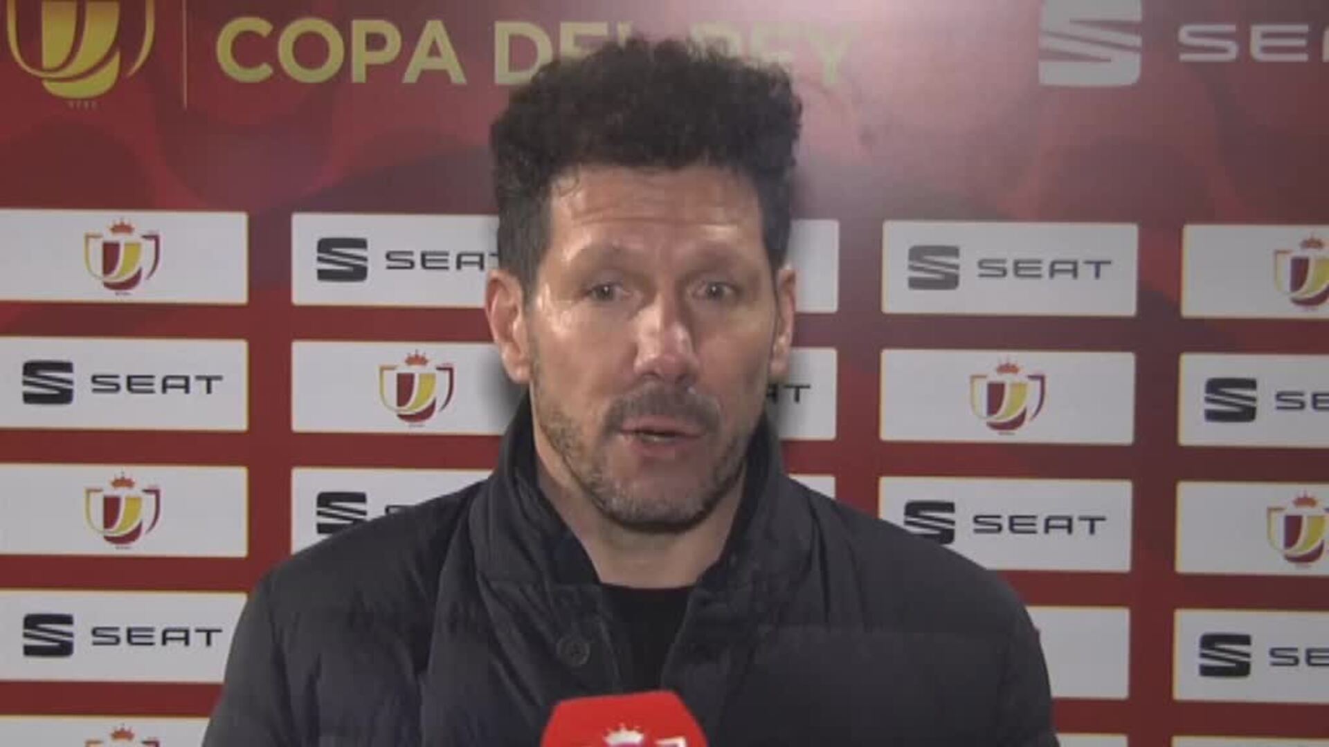 Simeone: &quot;Habrá que buscar soluciones si es que estamos el año que viene&quot;
