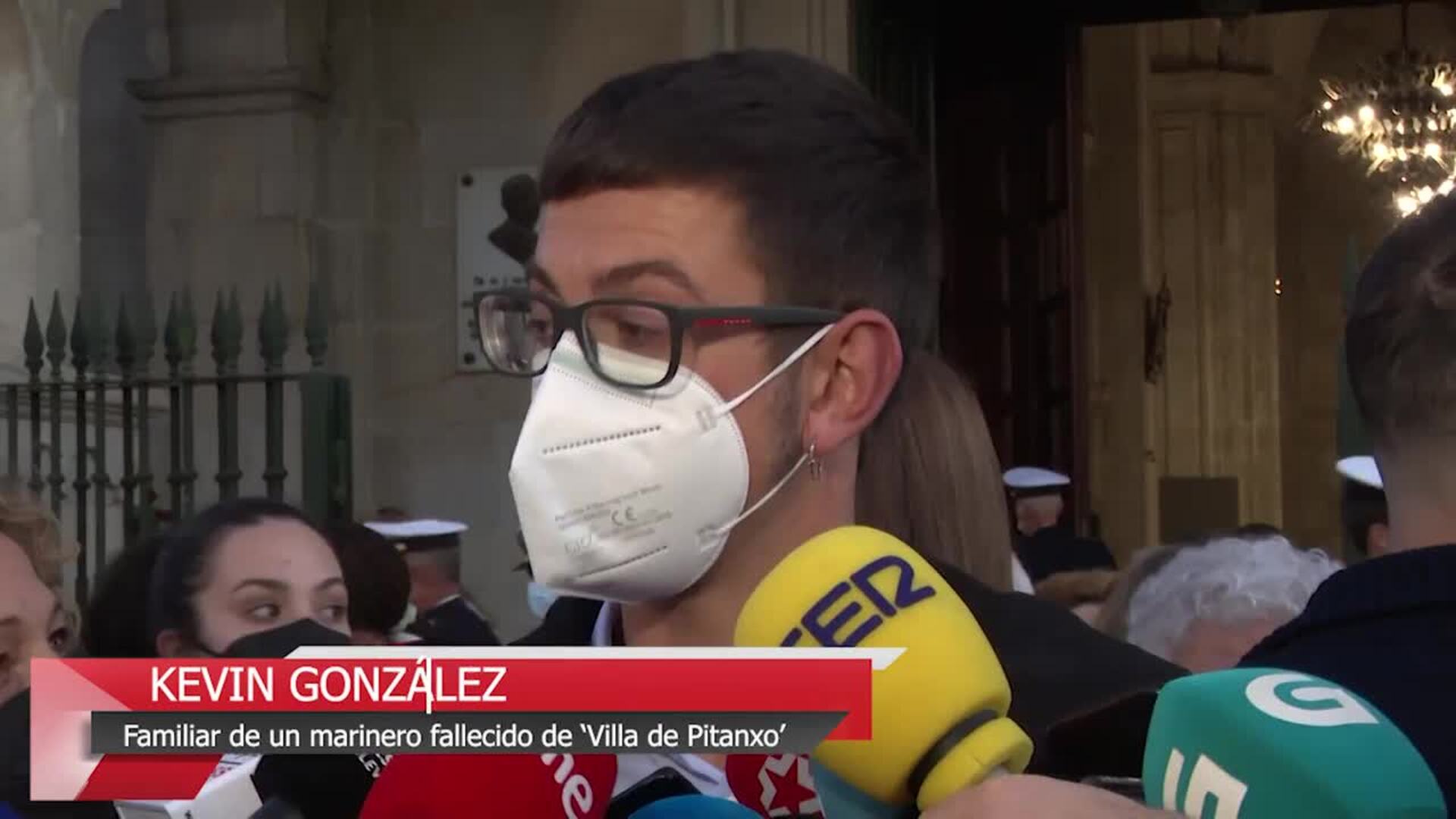 Los Reyes arropan a las familias de fallecidos en el naufragio de &#039;Villa de Pitanxo&#039;