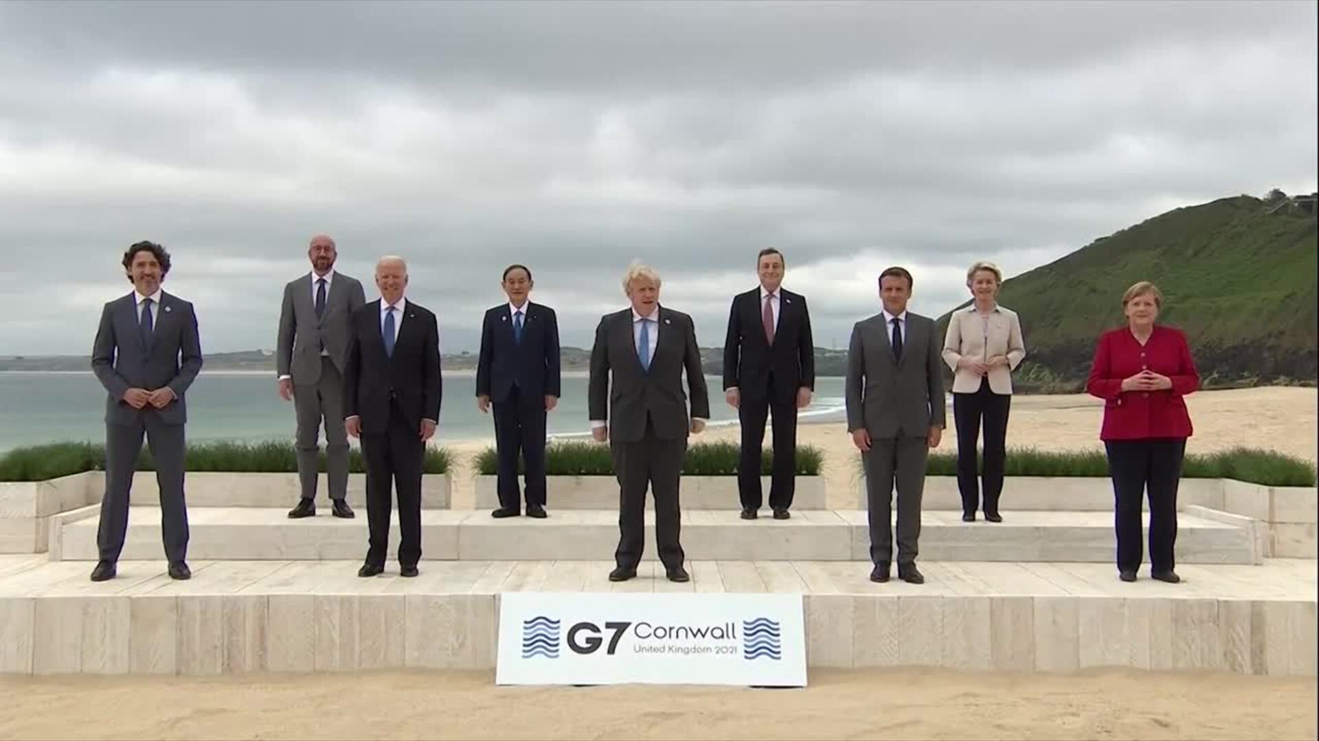 Foto familiar de los líderes del G7 en su cumbre anual