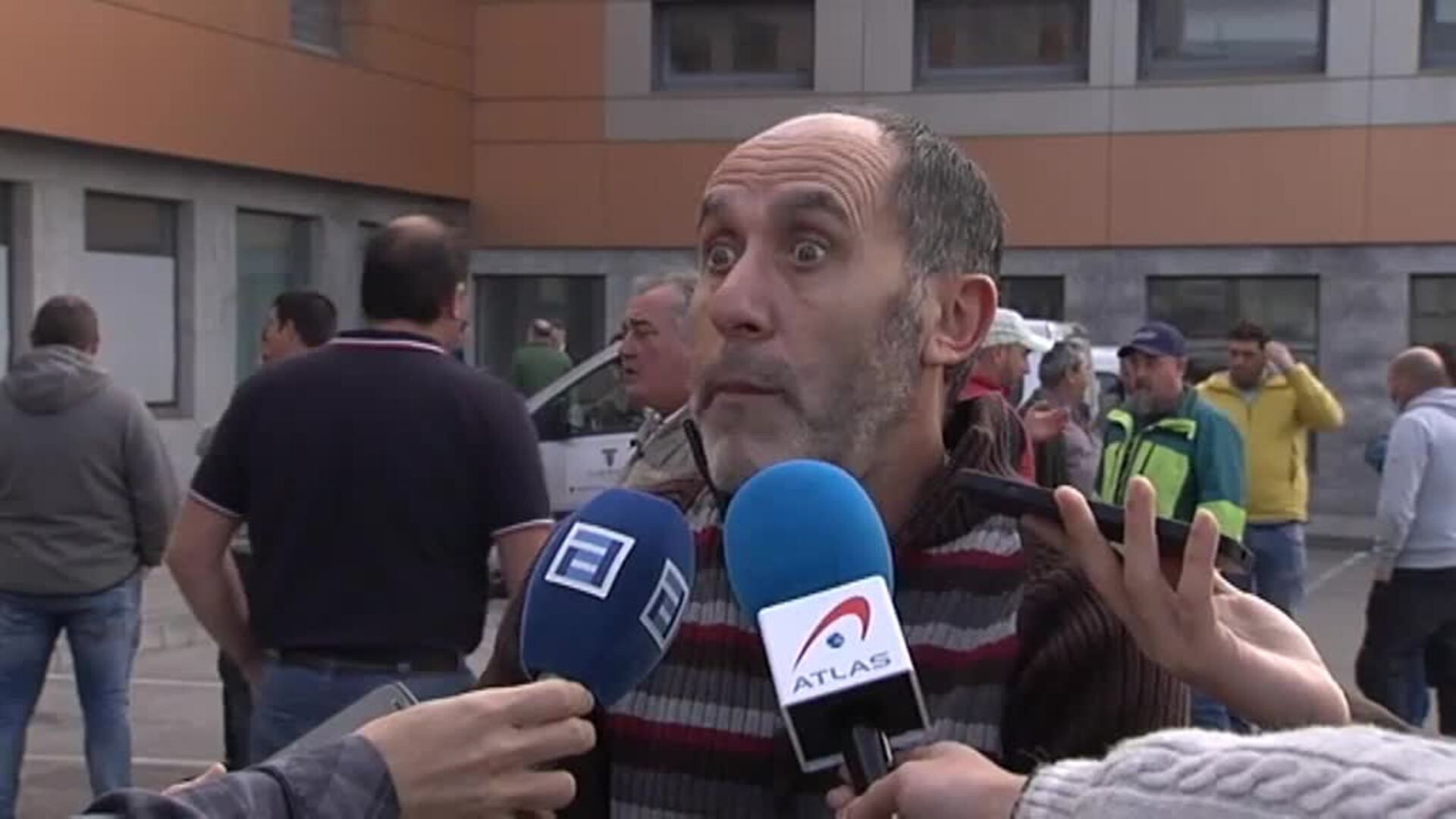 La mayoría de las asambleas de transportistas integradas en la Plataforma deciden seguir adelante con los paros