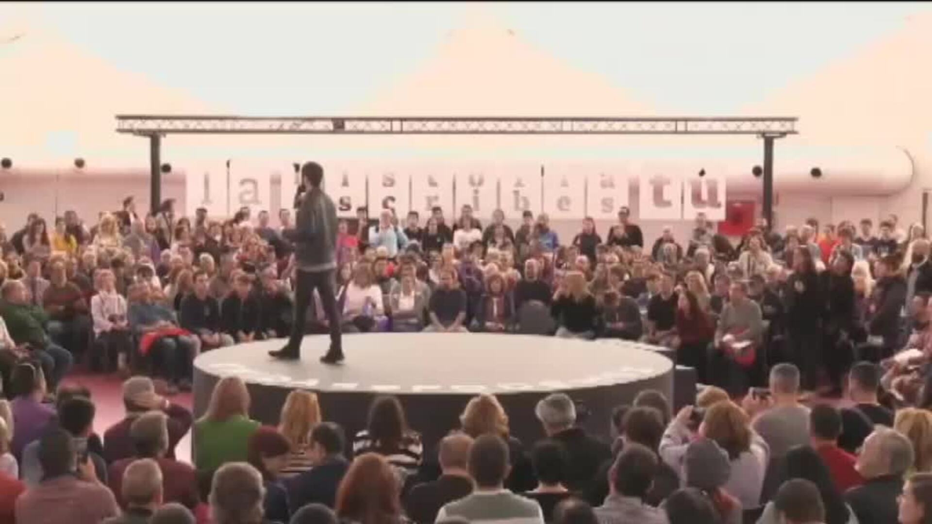 Un juez imputa a Podemos y a tres altos cargos del partido por presunta financiación irregular