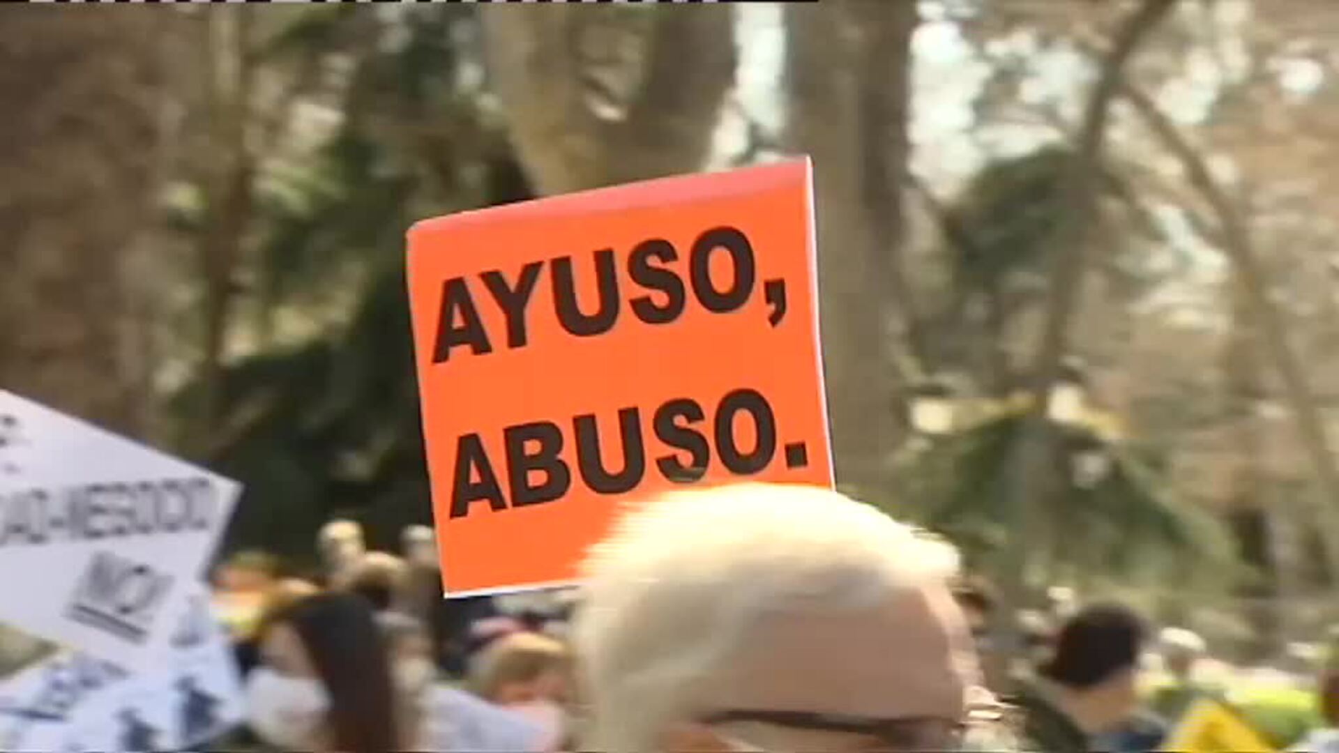 Madrid se moviliza para defender la sanidad pública cuando se cumple un año de la pandemia