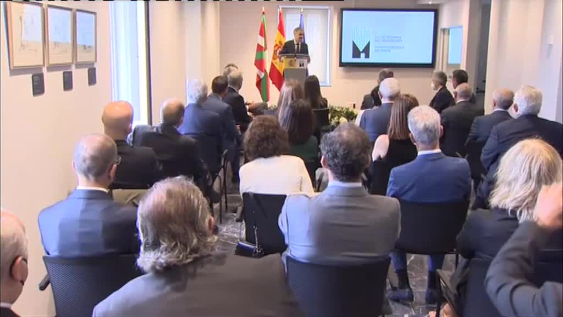 Los reyes inauguran el Centro Memorial de las Víctimas del Terrorismo