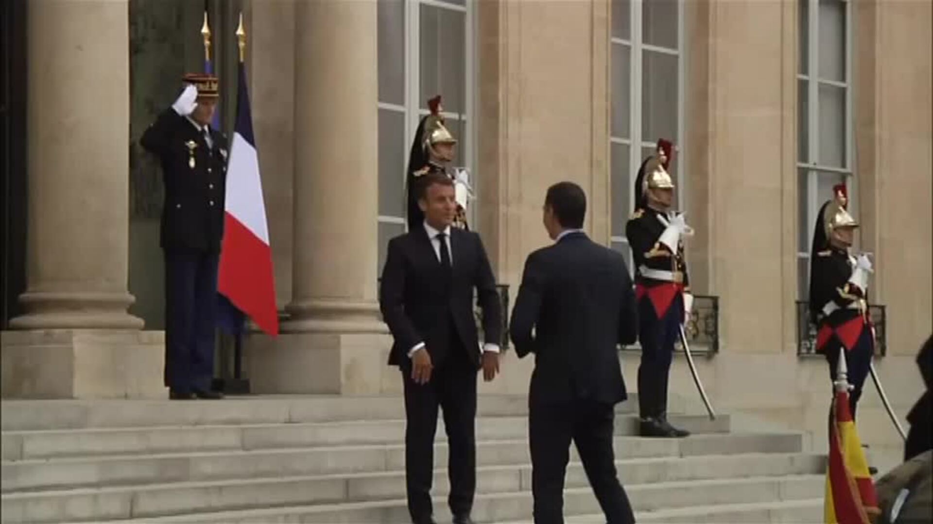 Pedro Sánchez se reúne con Macron en París
