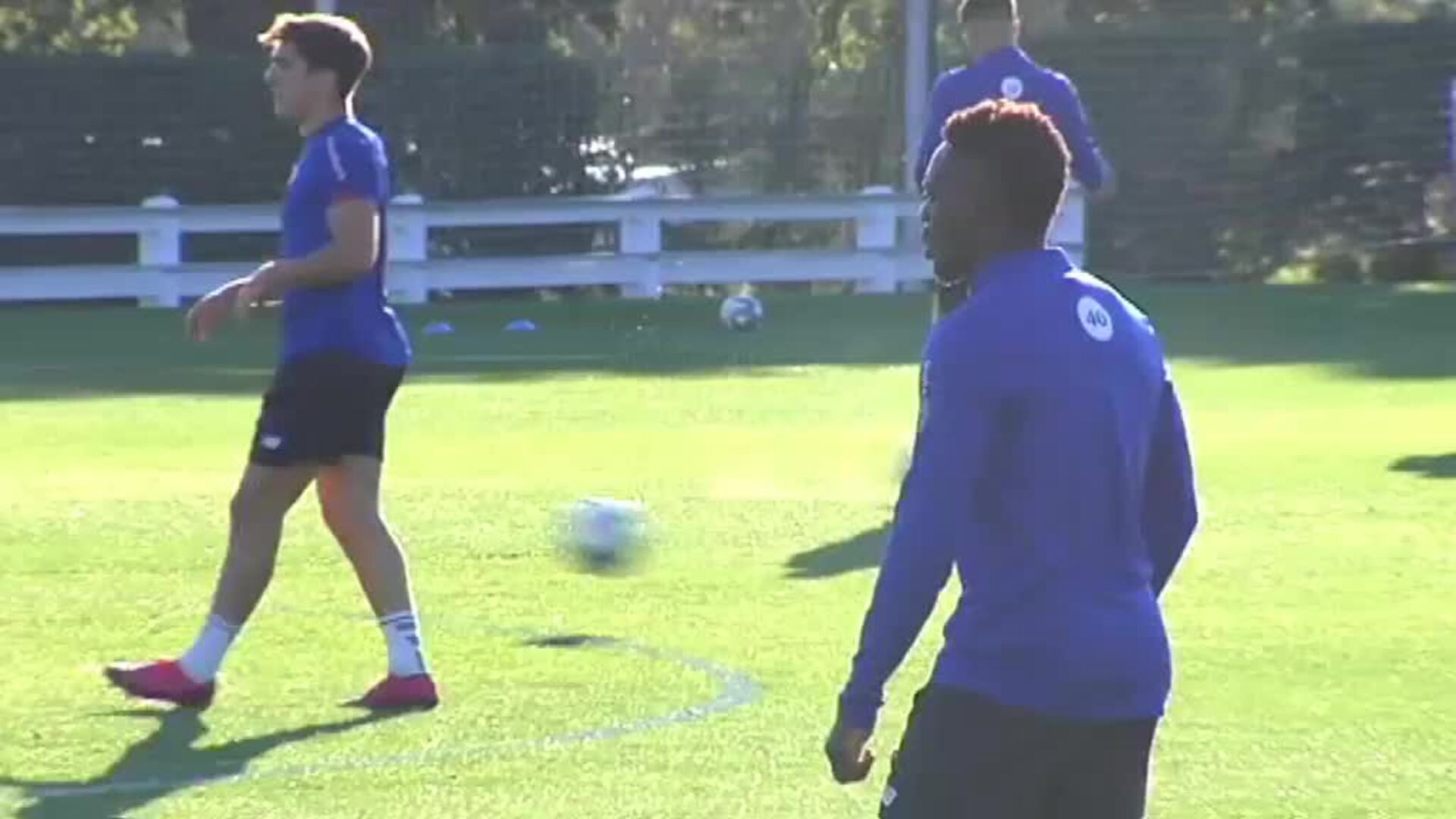 El Athletic entrena para preparar su partido contra el Mallorca