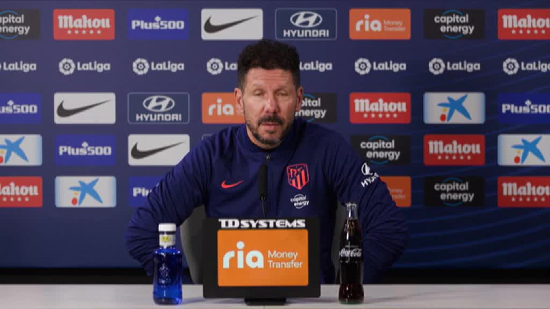 Simeone: &quot;No me sorprende que un presidente tan inteligente como Laporta hable bien de Joao&quot;