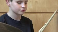 'Música en las manos', una iniciativa para jóvenes con discapacidad visual