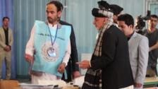 El presidente de Afganistán abandona el país «para evitar un baño de sangre»