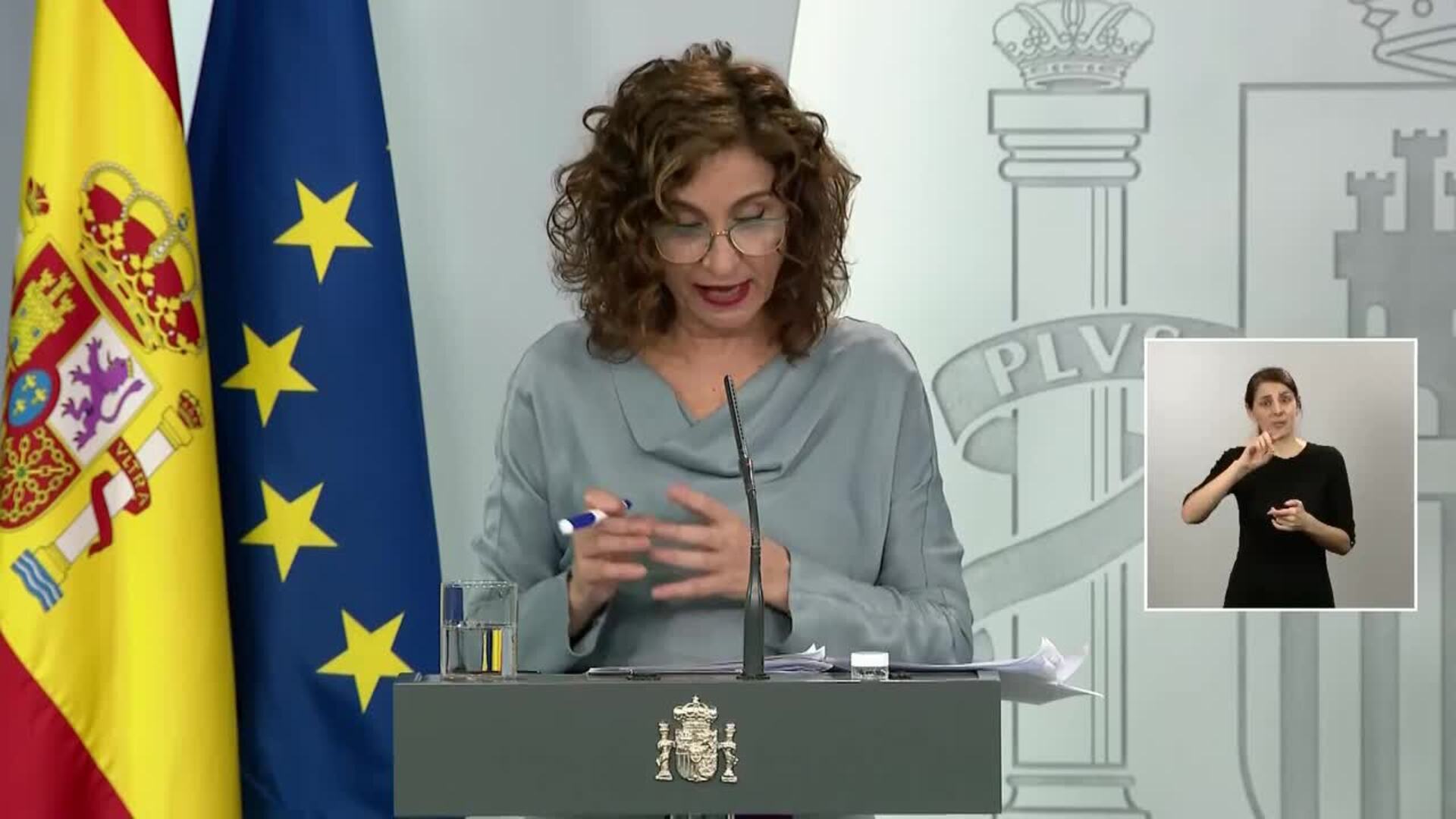 Gobierno aprueba aplazar impuestos al 20 de mayo a pymes y autónomos