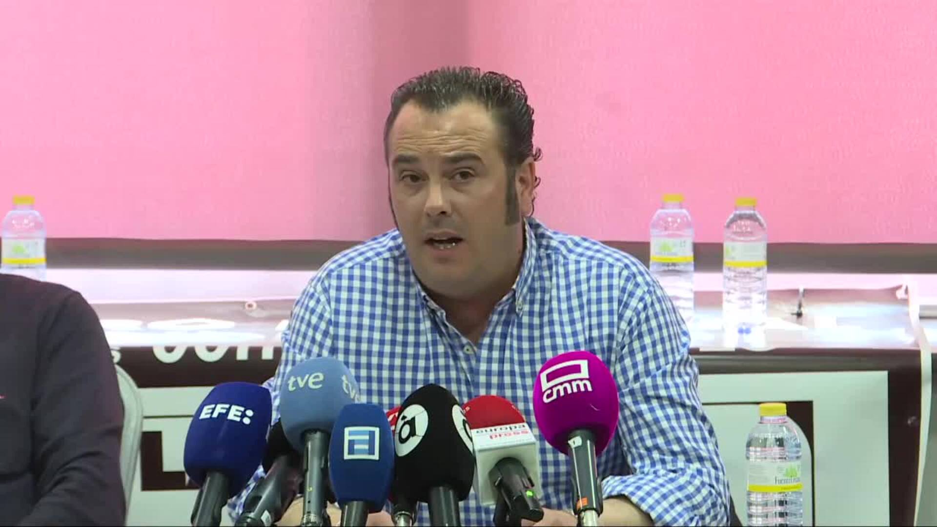 La Plataforma en Defensa del Transporte suspende &quot;temporalmente&quot; el paro indefinido