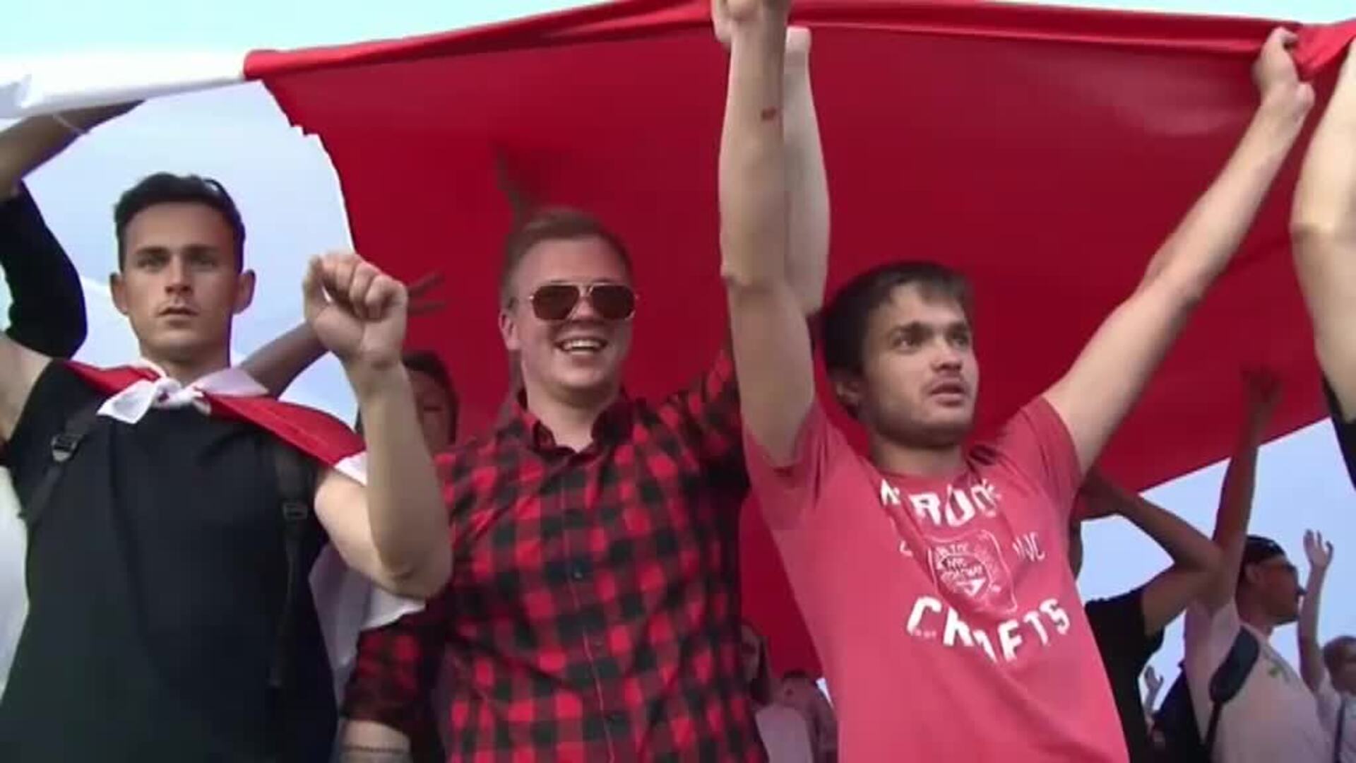 200 mil personas piden en Misnk la repetición de las elecciones