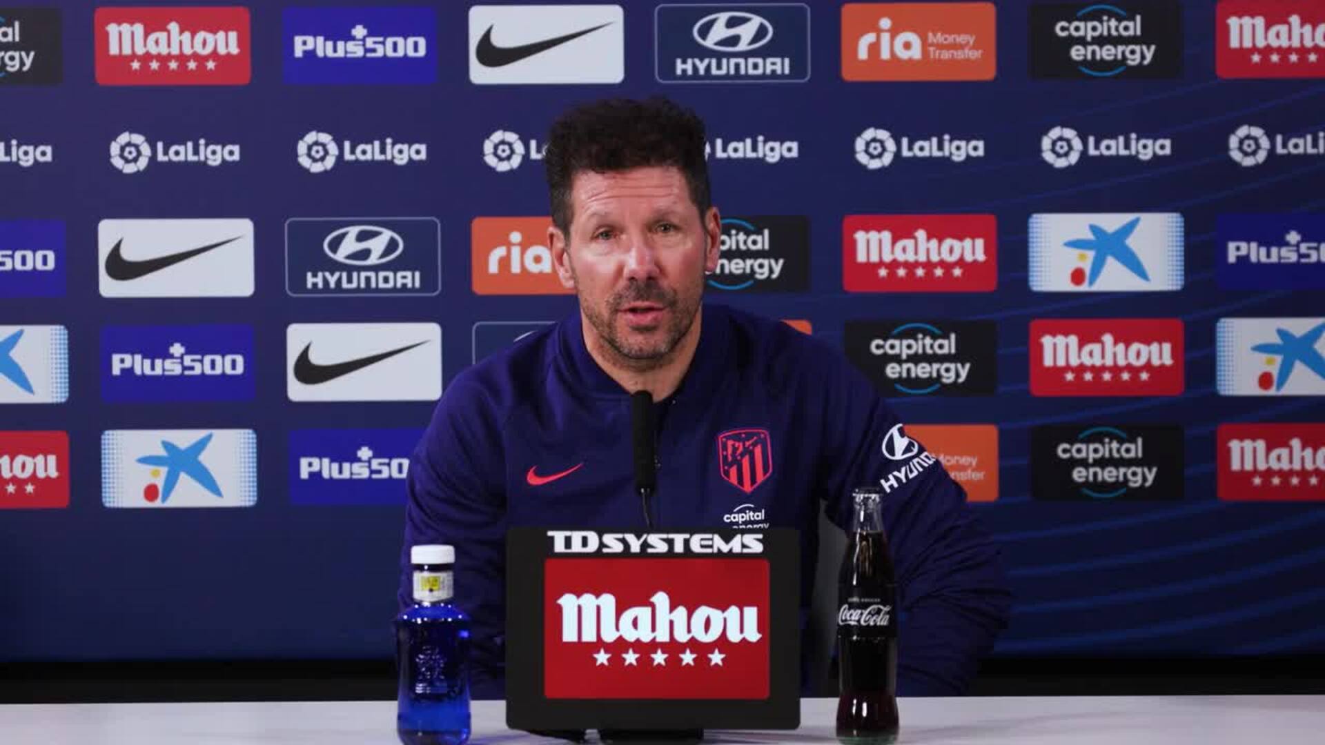 Simeone: &quot;El Griezmann que fuimos a buscar y que necesitamos es el del Betis y el Valencia&quot;