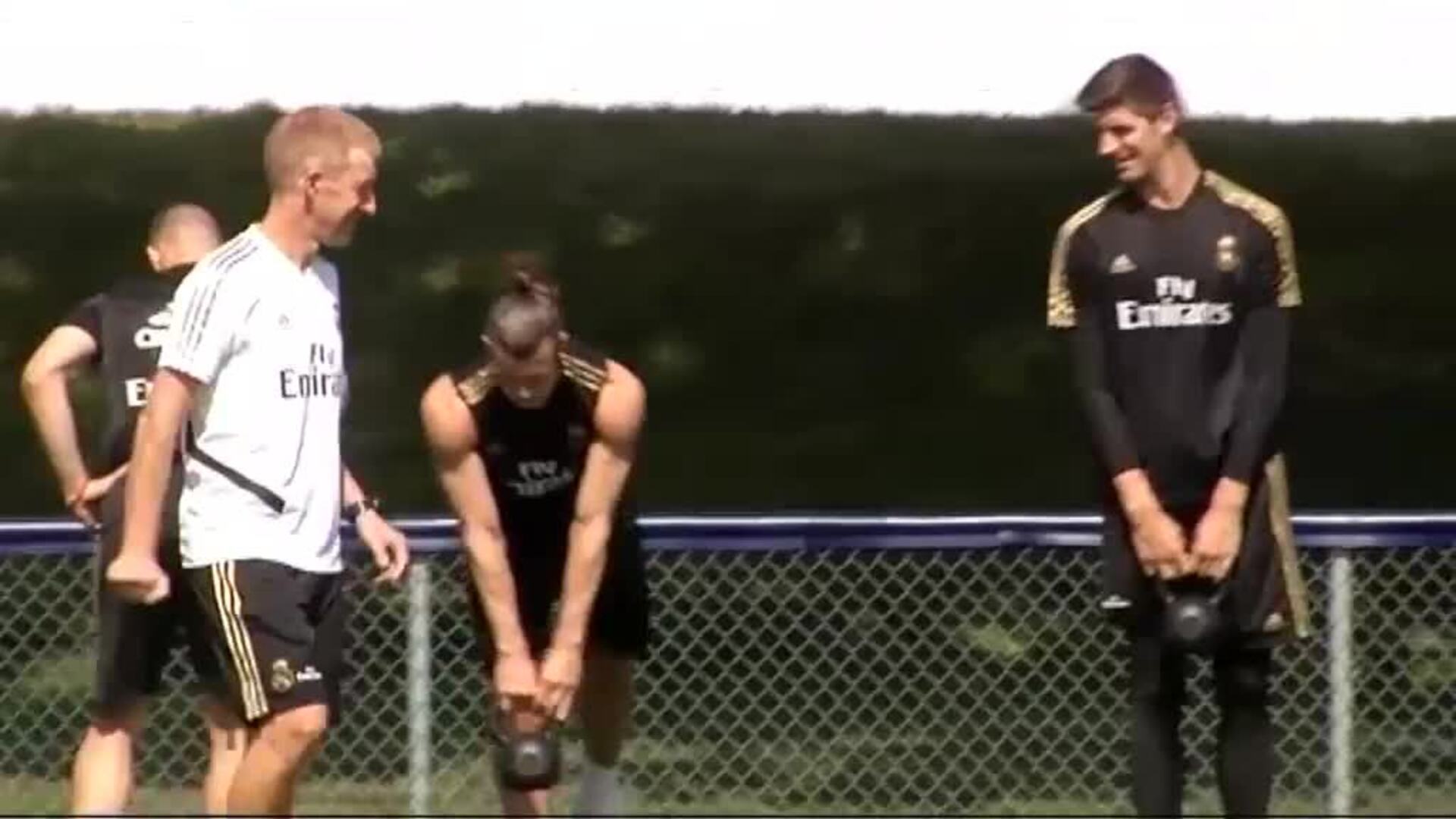 El Real Madrid se entrena sin Zidane