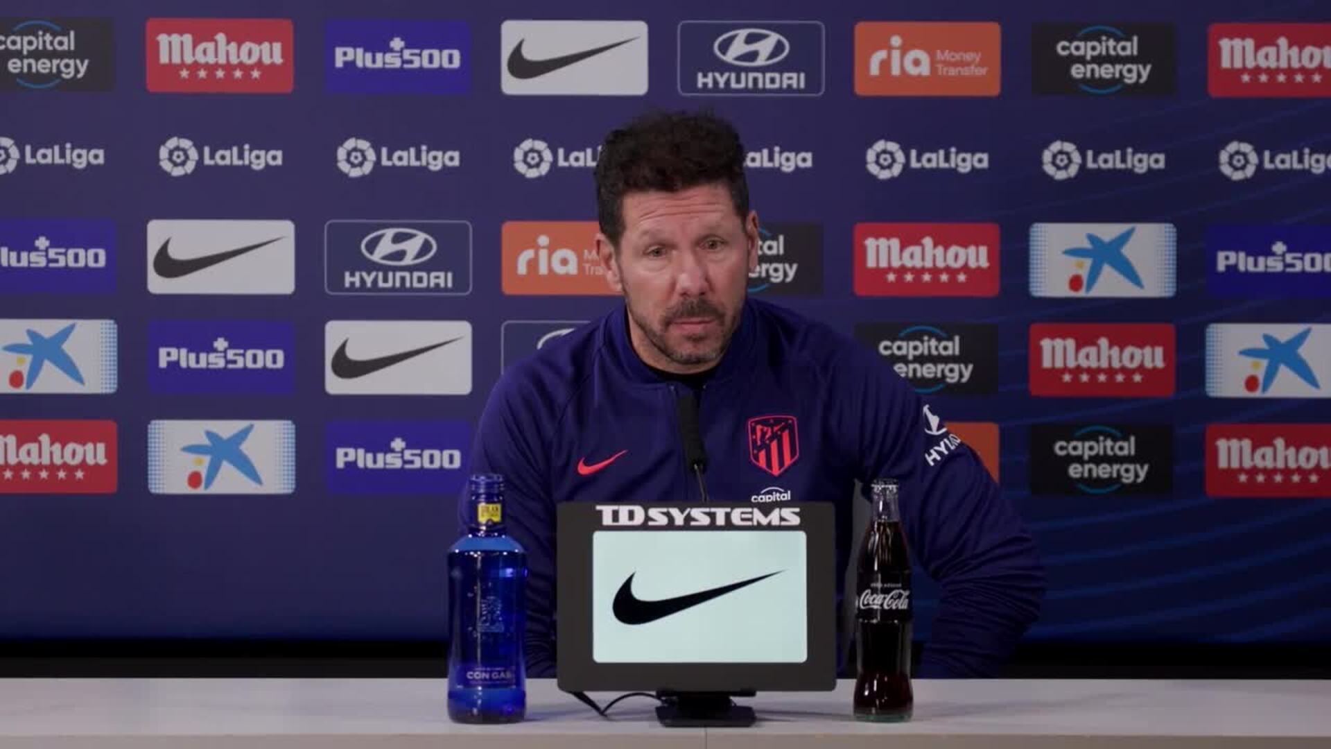 Simeone: &quot;Luis Suárez está comprometido y esperando su momento&quot;