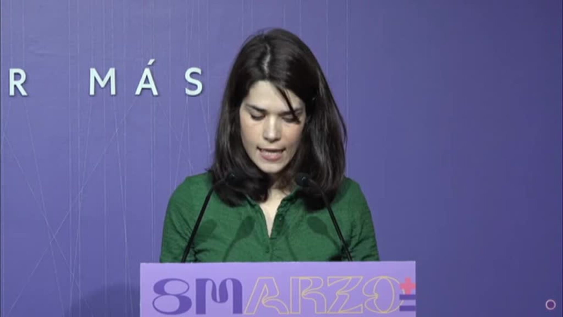 Isa Serra muestra el apoyo de Podemos a Sánchez y niega haber llamado al PSOE &#039;partido de guerra&#039;