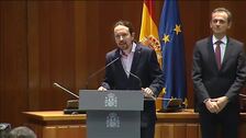 Pablo Iglesias promete al PSOE «compañerismo y trabajo en equipo» en el nuevo Gobierno