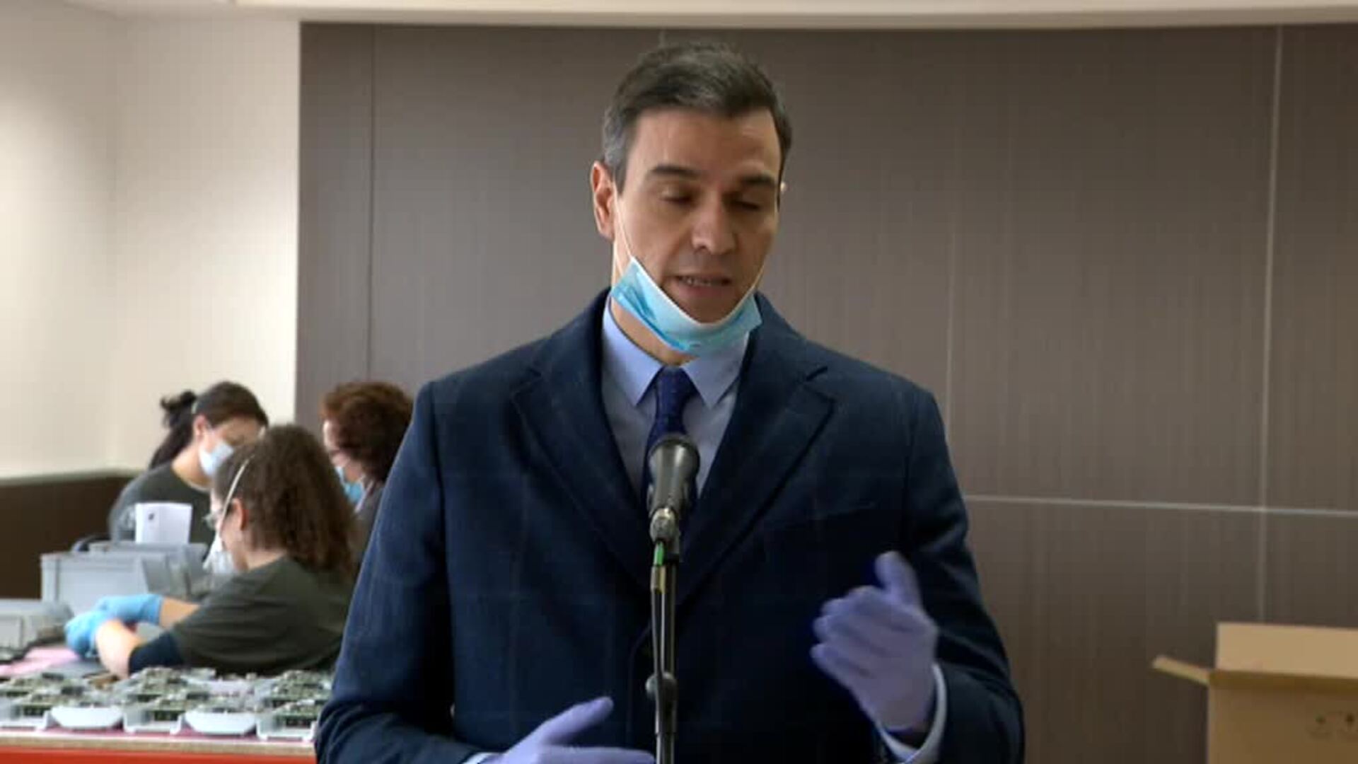 Sánchez apela a la &quot;unión&quot; y a la &quot;resistencia&quot; para &quot;salvar vidas y vencer al virus&quot;