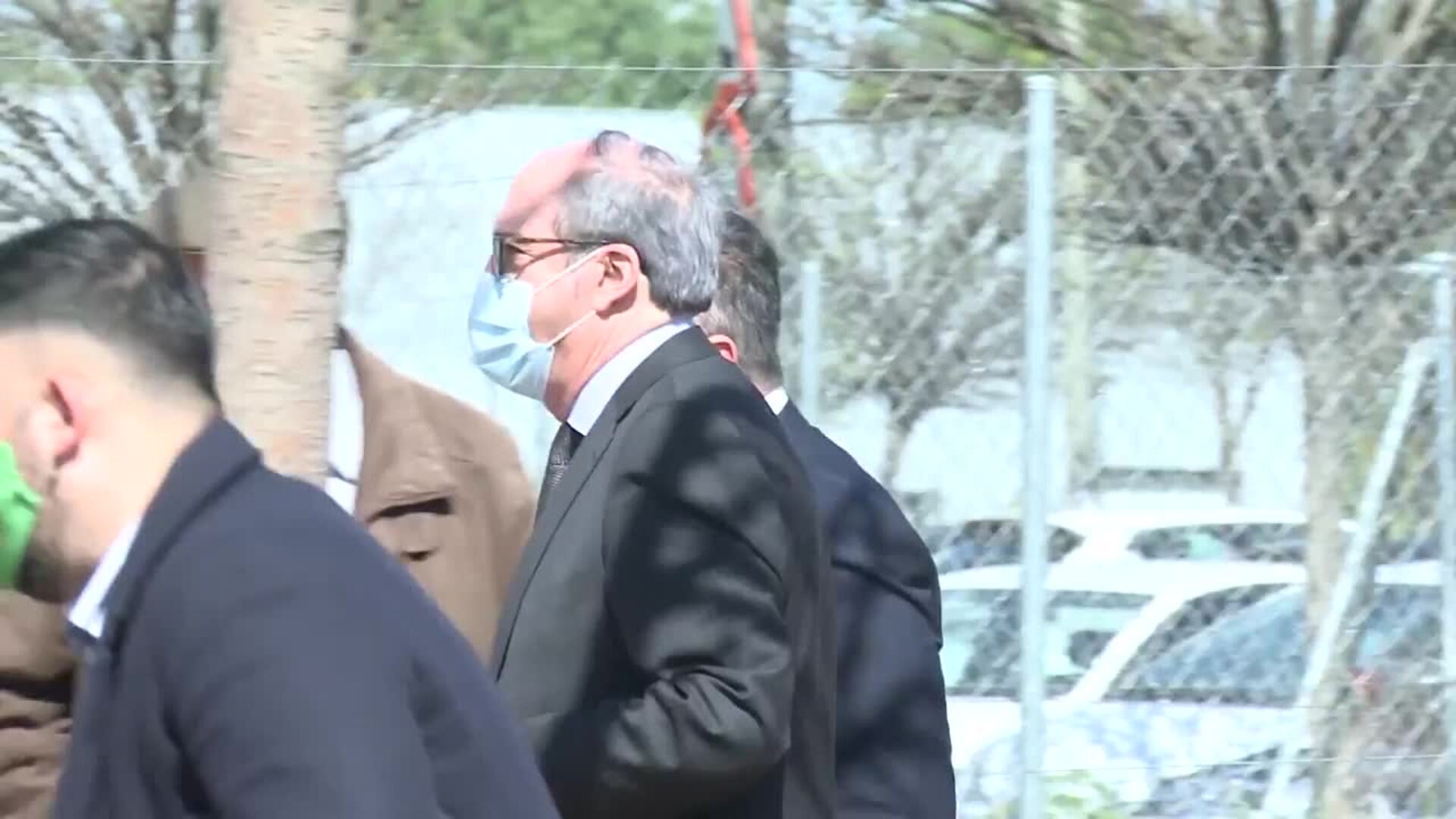 Candidatos piden el voto cuando se cumple un mes de precampaña en Madrid