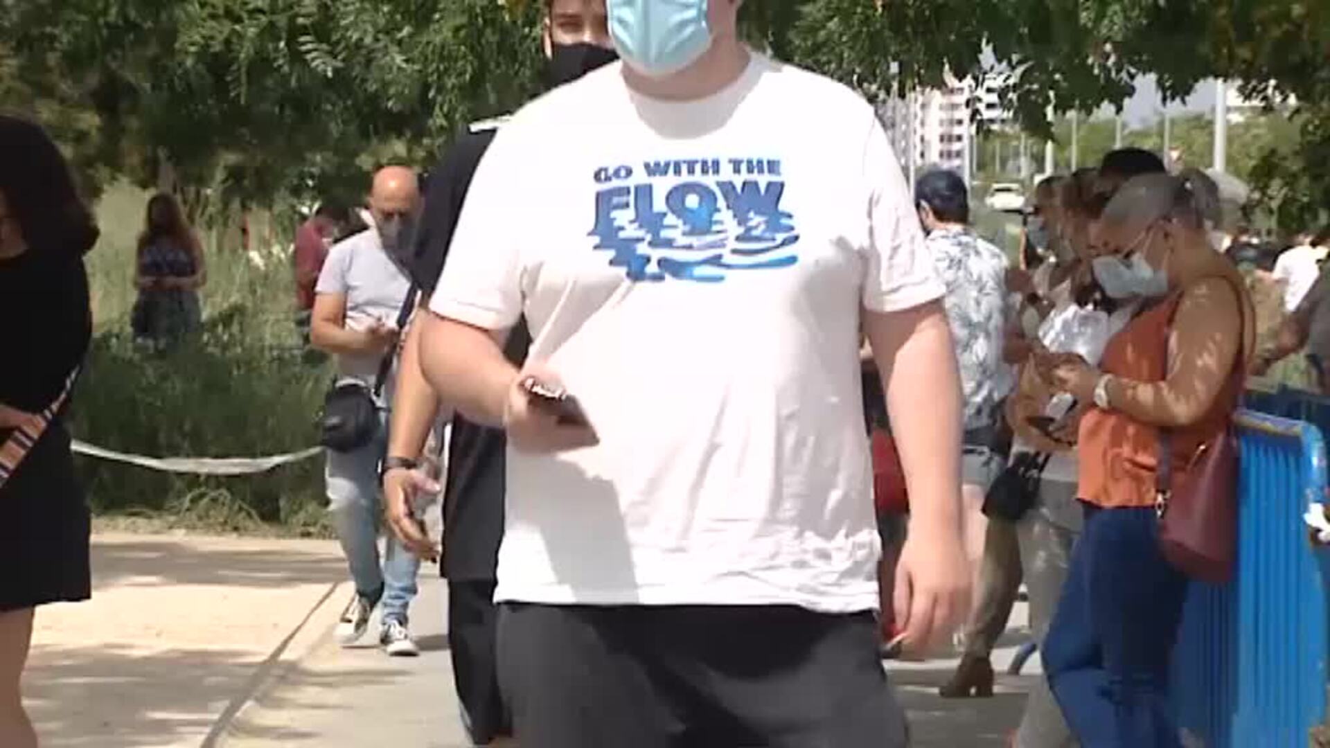 Canarias hace un llamamiento a los jóvenes mayores de 18 años para que acudan a vacunarse