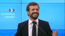 El PP, a vueltas con la moderación: Feijóo, Casado y Álvarez de Toledo entran en el debate