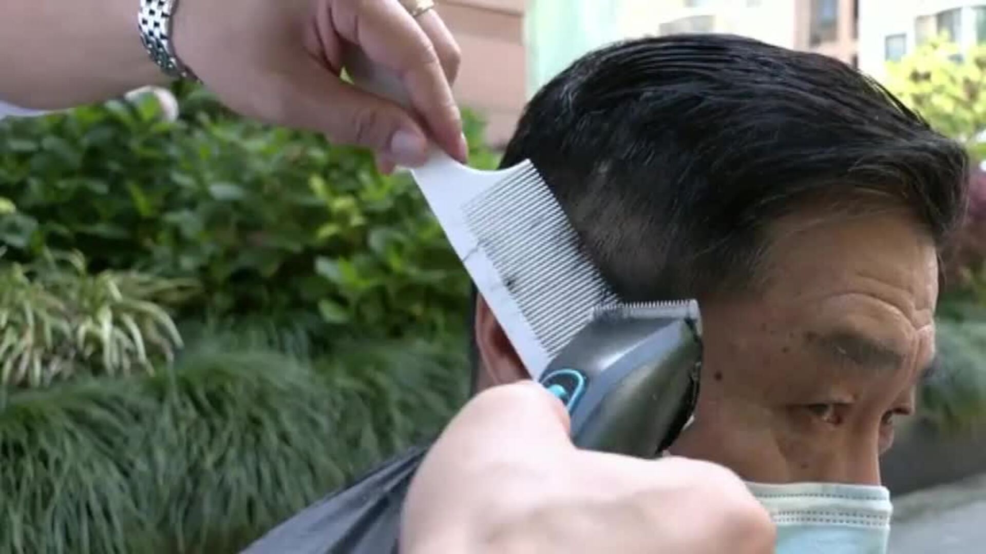 Shanghai atisba la normalidad tras dos meses de confinamiento