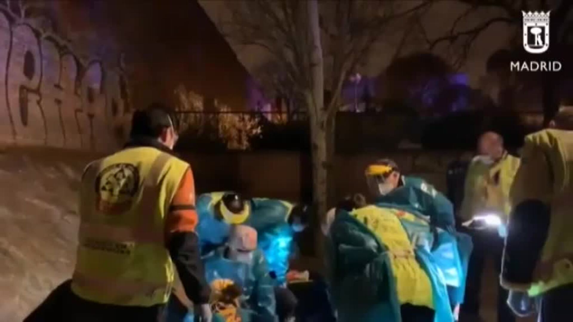 Herido de gravedad un menor de 13 años tras recibir varias puñaladas en Madrid