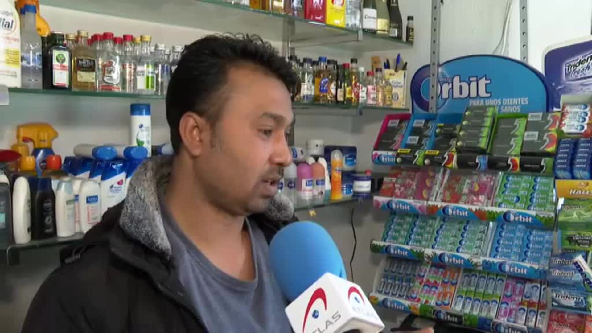 Nuevas imágenes de atracos violentos en locales de Barcelona