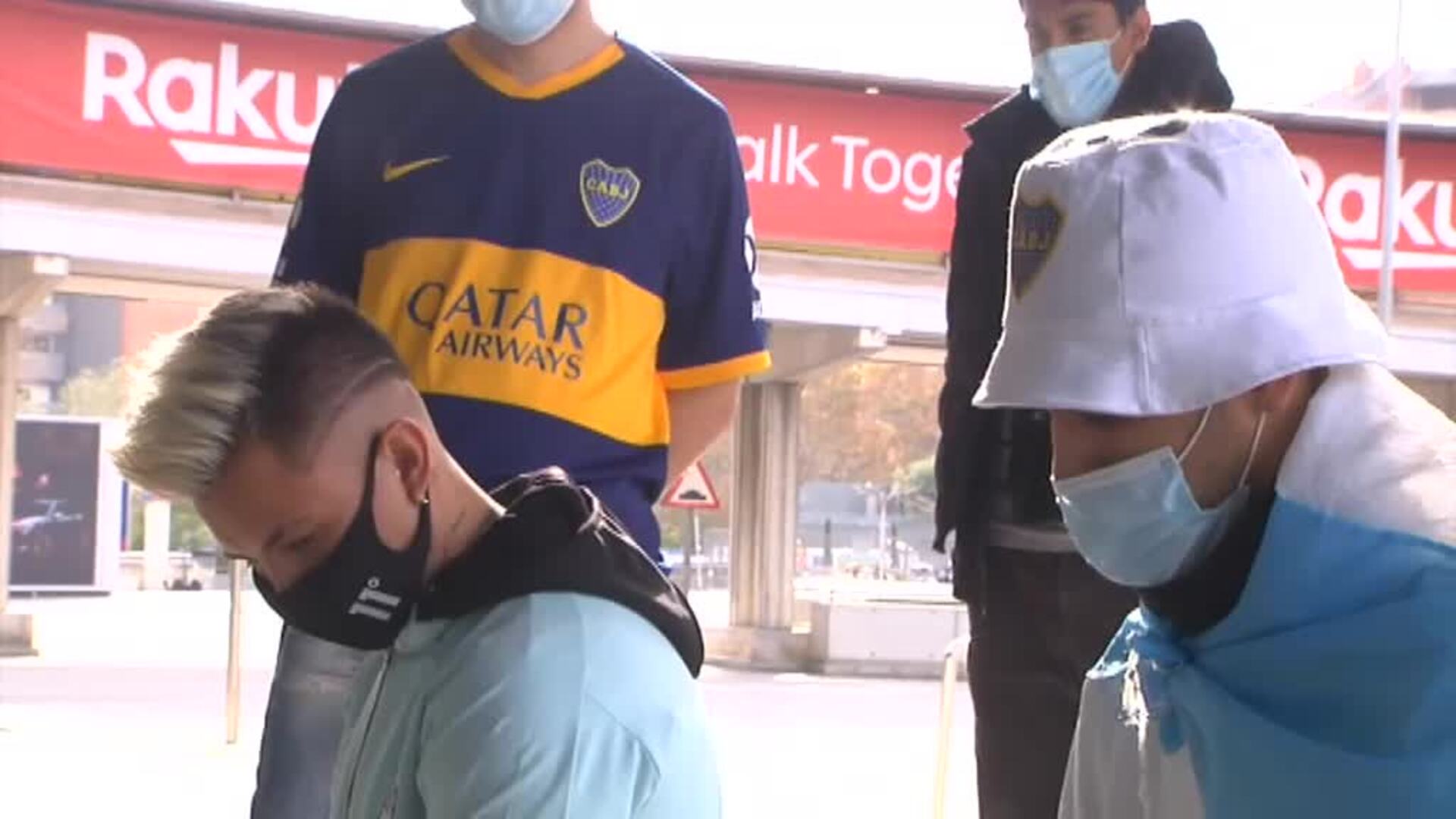 El FC Barcelona rinde homenaje a Maradona