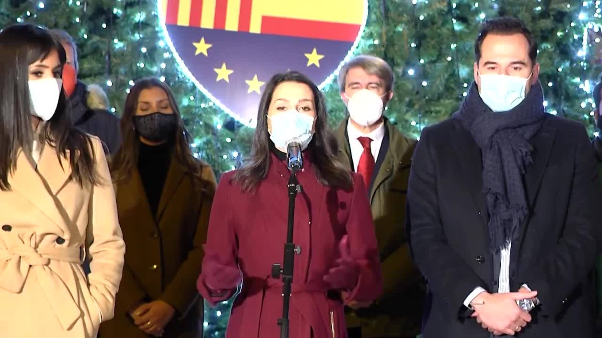 Arrimadas asegura que el Gobierno &quot;no quiere tomar decisiones&quot;