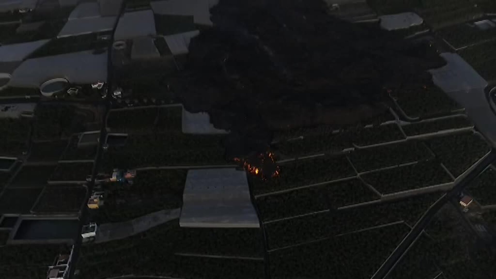 Los vecinos de La Laguna deciden abandonar sus casas ante la proximidad de la tercera colada