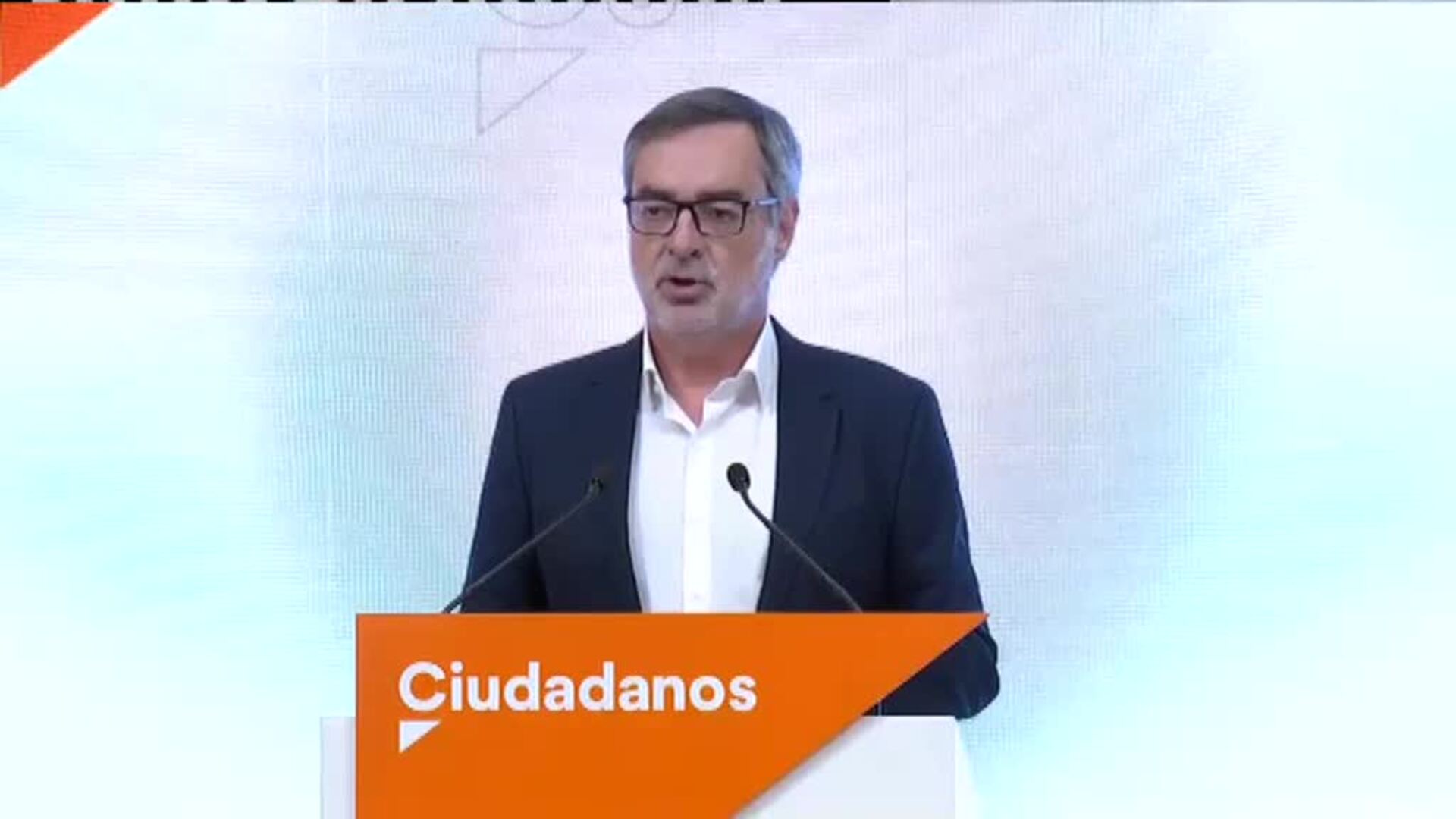 Villegas: &quot;Esperamos que el resultado sea mejor que el que pronostican las encuestas&quot;