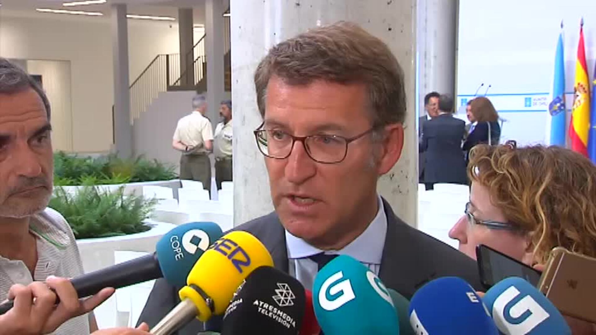 Feijóo sobre la imputación de Aguirre y Cifuentes: &quot;No se han llevado un euro a su casa&quot;