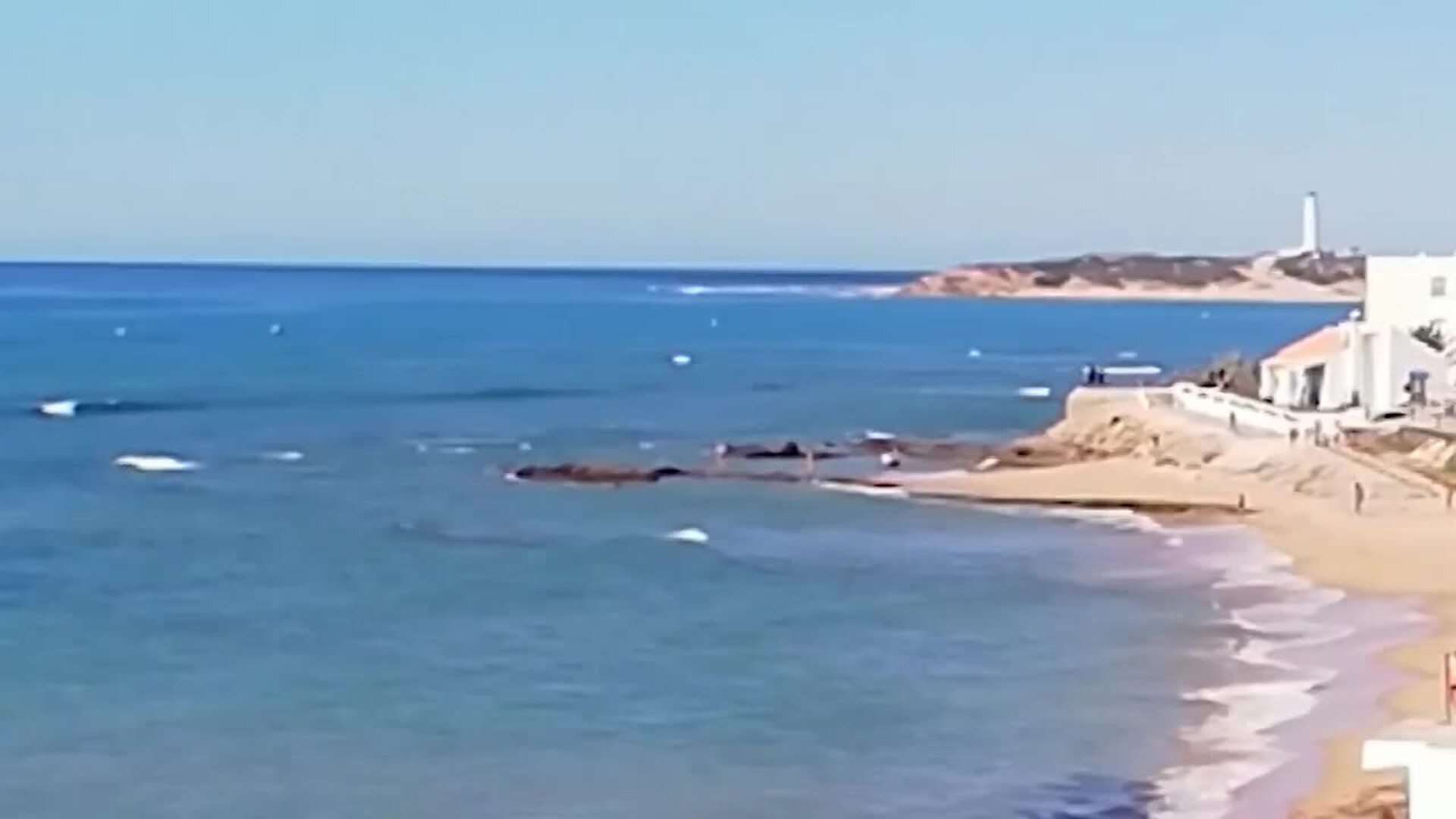 Guardia Civil coordina a voluntarios para encontrar al submarinista desaparecido